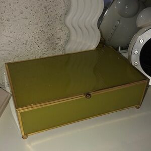 Vintage Green Glass Jewelry Box